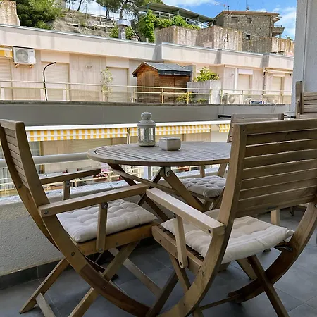 Tossa Unique Moments