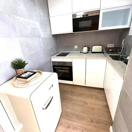 Tossa Unique Moments