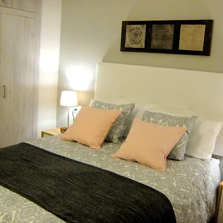 Tossa Unique Moments