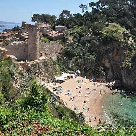 Tossa Unique Moments