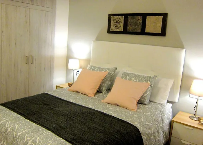 Tossa Unique Moments